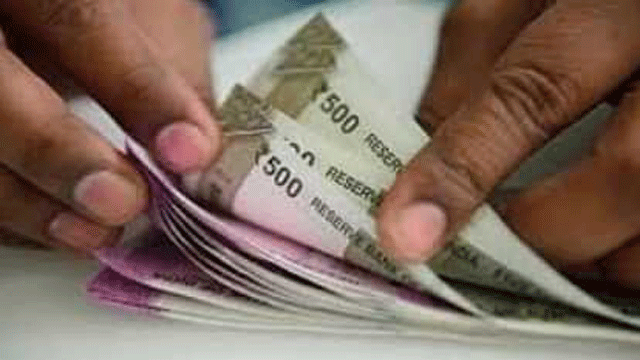 राज्य सरकार के कर्मचारियों के महंगाई भत्ते में तीन प्रतिशत की बढ़ोत्तरी