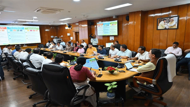 उत्तराखंड में इकॉनामी और ईकोलॉजी के बीच होगा संतुलन, इस रणनीति पर सभी विभाग करेंगे काम