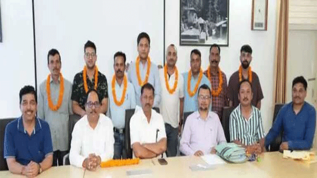 उत्तराखण्ड सूचना कर्मचारी संघ की नई कार्यकारिणी का हुआ गठन उत्तराखण्ड सूचना कर्मचारी संघ की नई कार्यकारिणी का हुआ गठन