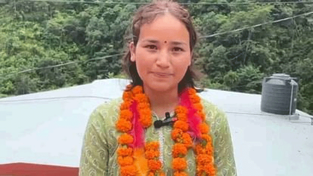 पौड़ी के कुई गांव की नई मुखिया…बीटेक पास 22 साल की साक्षी संभालेंगी कमान पौड़ी के कुई गांव की नई मुखिया…बीटेक पास 22 साल की साक्षी संभालेंगी कमान