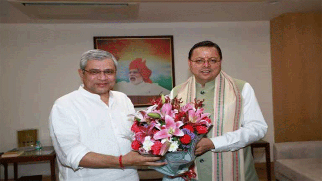 मुख्यमंत्री धामी ने केन्द्रीय रेल मंत्री अश्विनी वैष्णव से भेंट कर उत्तराखण्ड में रेल अवसंरचना के विकास पर चर्चा की मुख्यमंत्री धामी ने केन्द्रीय रेल मंत्री अश्विनी वैष्णव से भेंट कर उत्तराखण्ड में रेल अवसंरचना के विकास पर चर्चा की