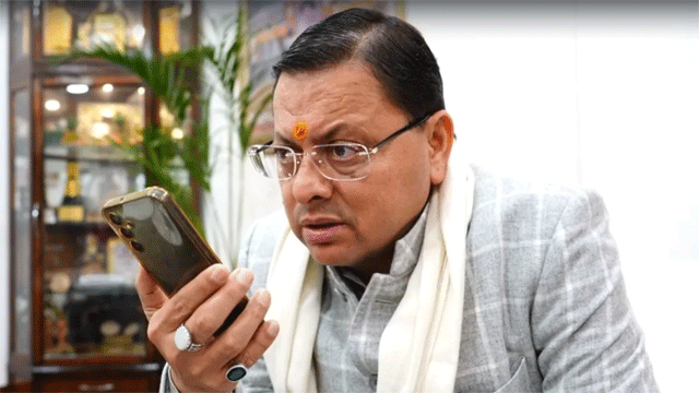 त्रिपुरा के छात्र के पिता से CM धामी ने की फोन पर बात, बेटे के हत्यारोपियों को सख्त सजा दिलाने का दिया आश्वासन